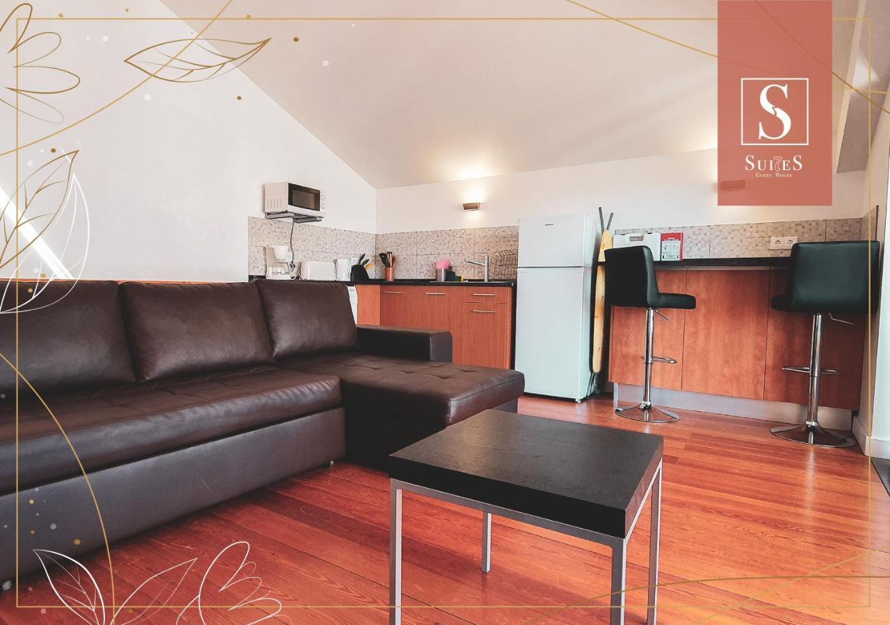 Yellow Apartment *