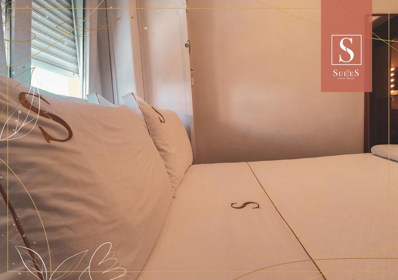 Yellow Apartment *